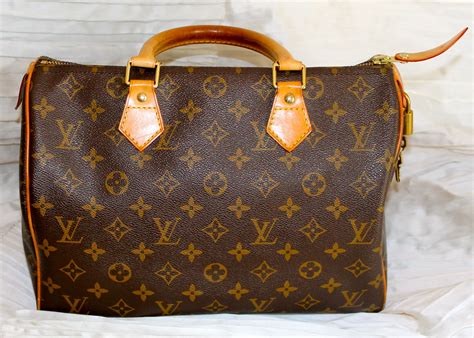 louis vuitton bauletto piccolo prezzo|Borsa Speedy Louis Vuitton: i bauletti più belli e come abbinarli.